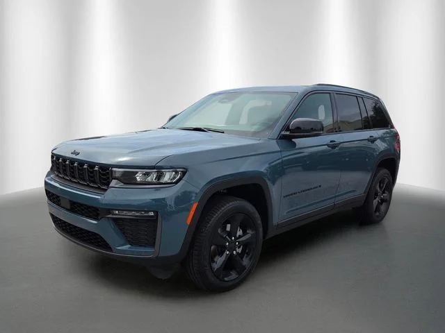 New 2026 Steel Blue Exterior Paint Jeep Limited image 2
