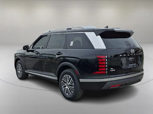 New 2026 Black Hyundai SEL image 5