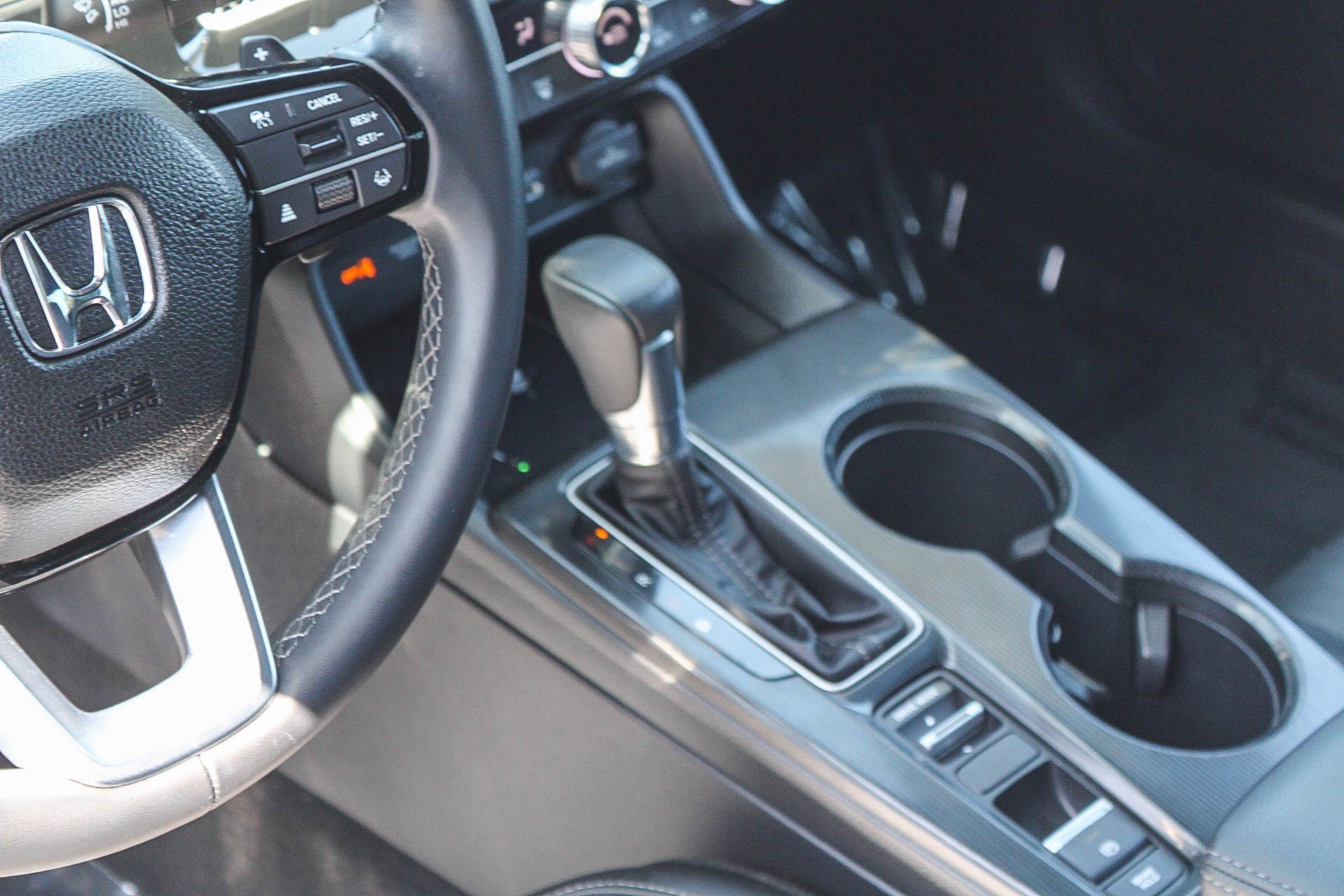 2025 Honda Civic Sport Touring - Photo 19