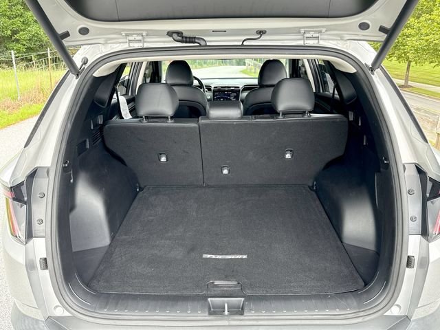 Used 2022 Silver Hyundai Limited image 25