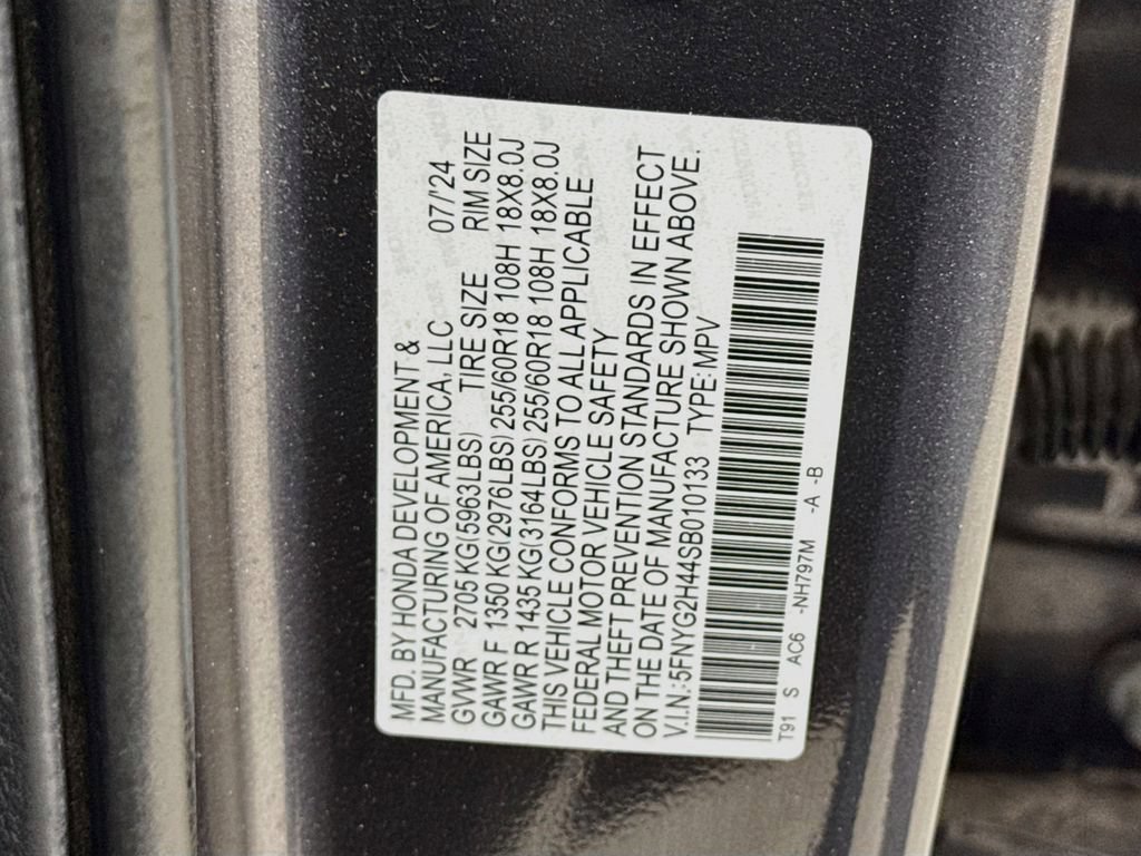 Certified Used 2025 Modern Steel Metallic Honda EX-L image 46