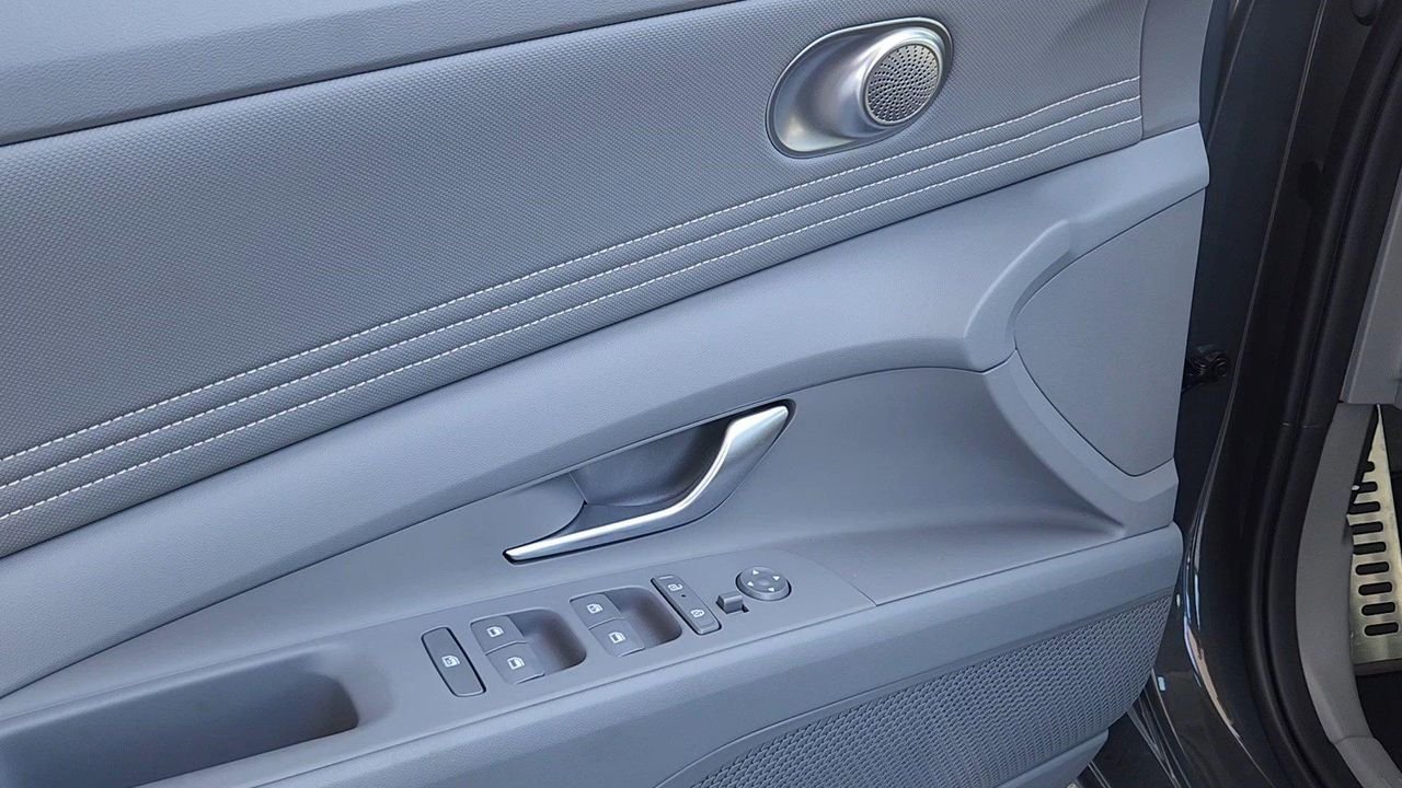 New 2026 Ecotronic Gray Hyundai SEL Sport Premium image 7