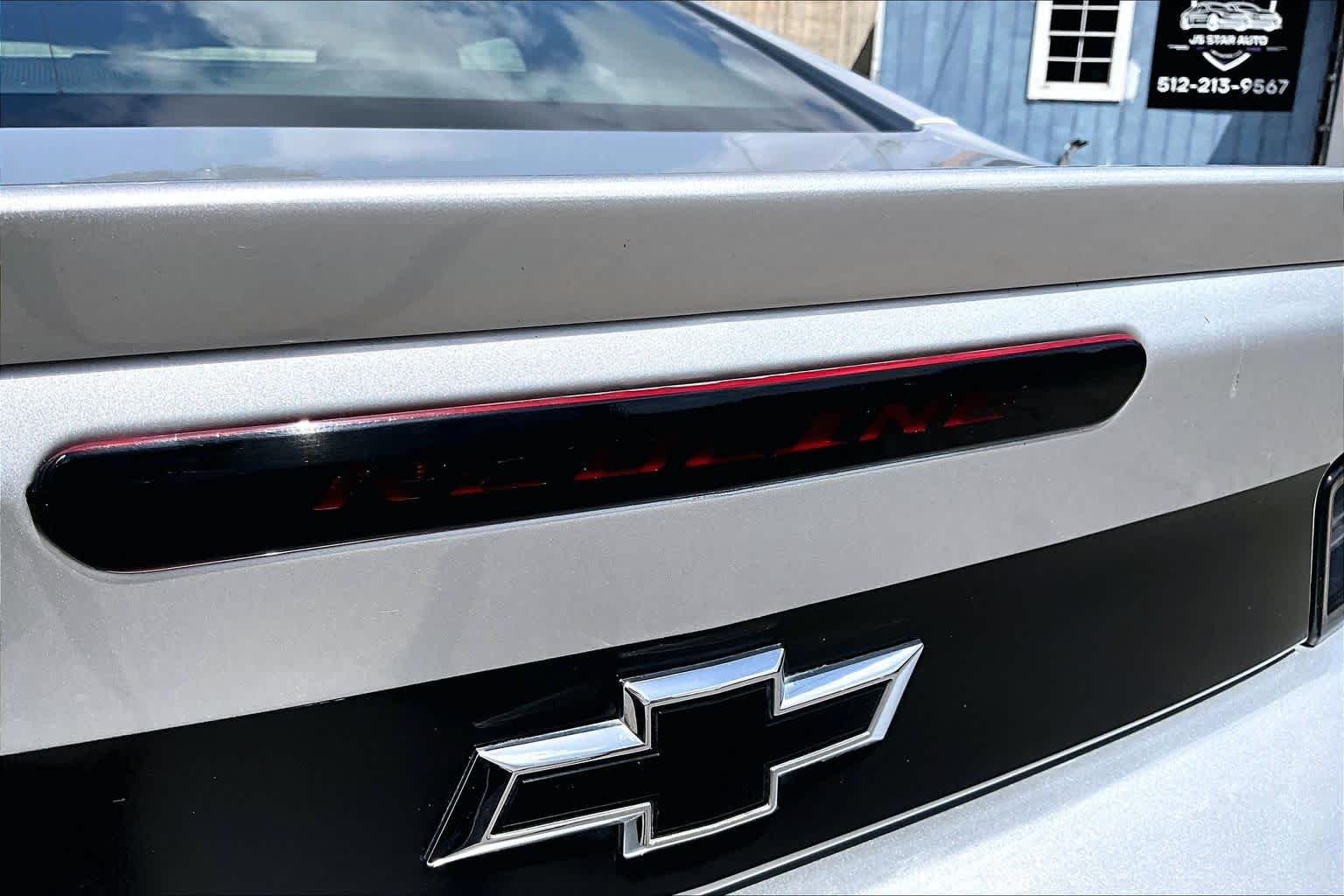 Used 2018 Silver Ice Metallic Chevrolet 1LT image 13