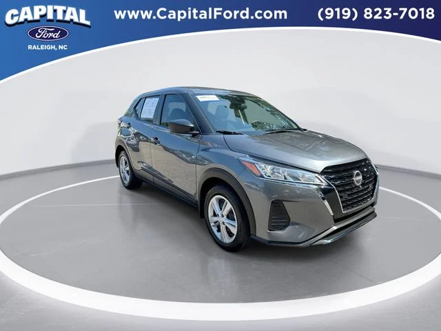 Used 2025 Gray Nissan S image 2