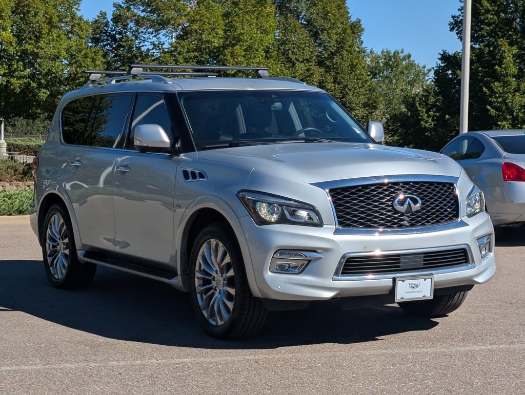 Used 2017 Silver INFINITI Base image 8