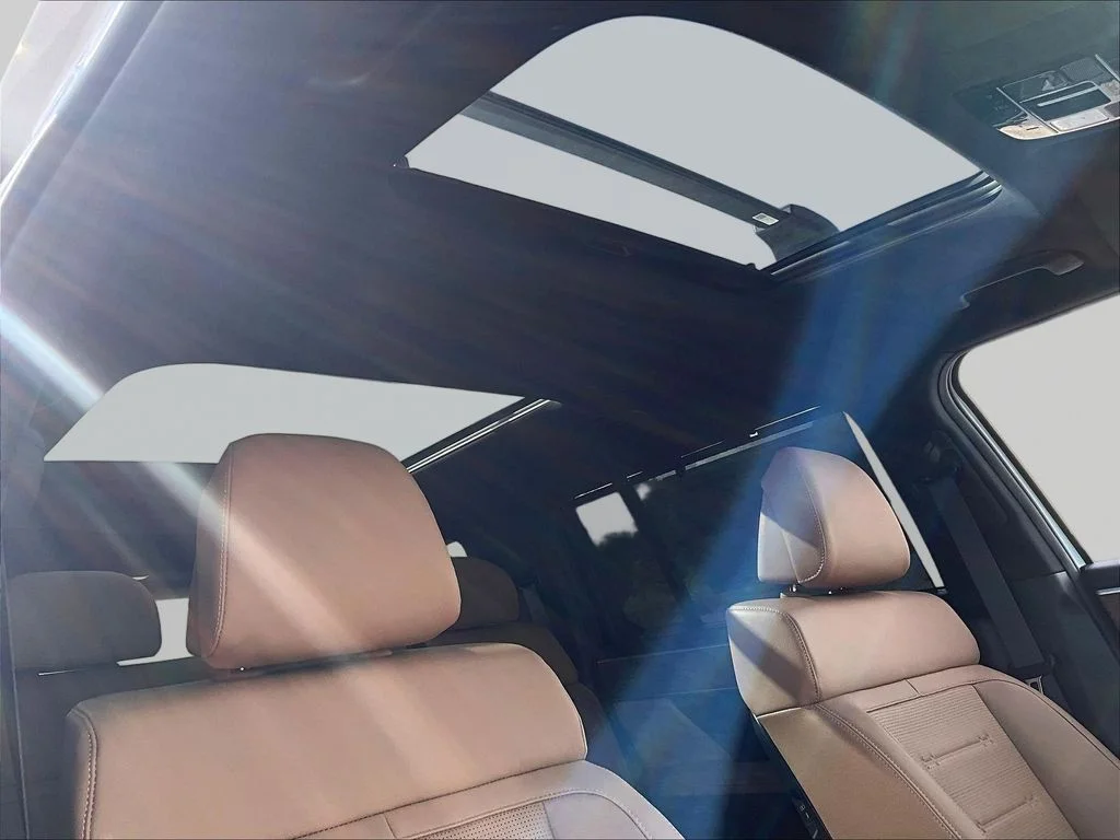 New 2026 White Hyundai Limited image 31
