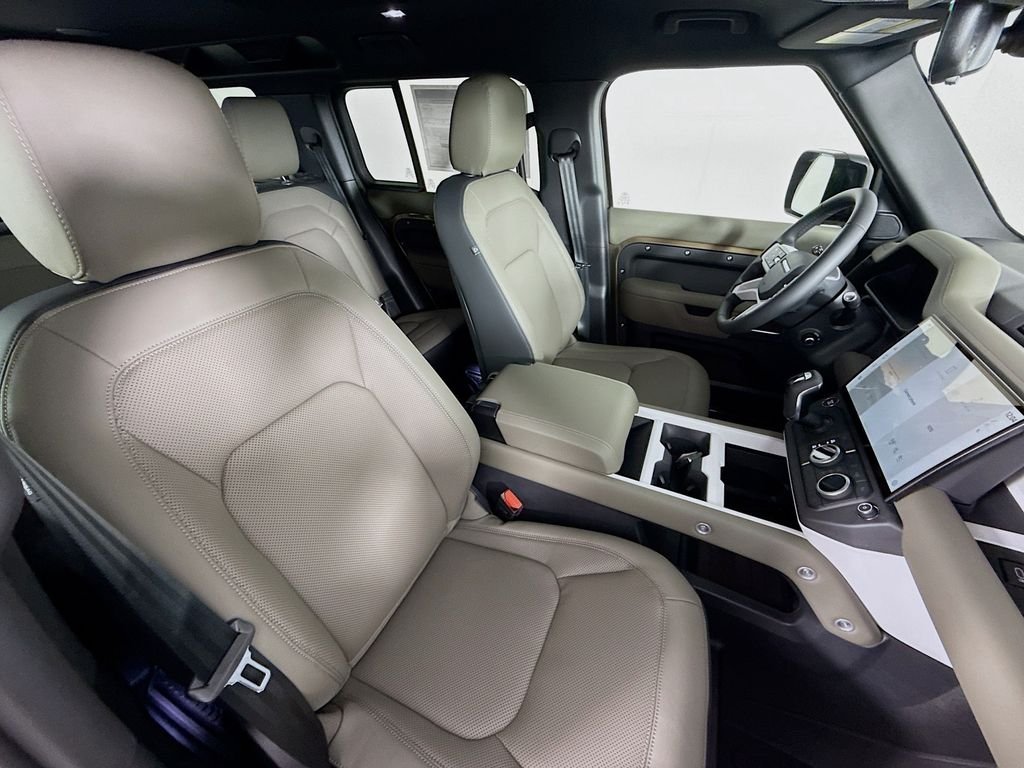 New 2026 Gondwana Stone Land Rover X-Dynamic SE image 28