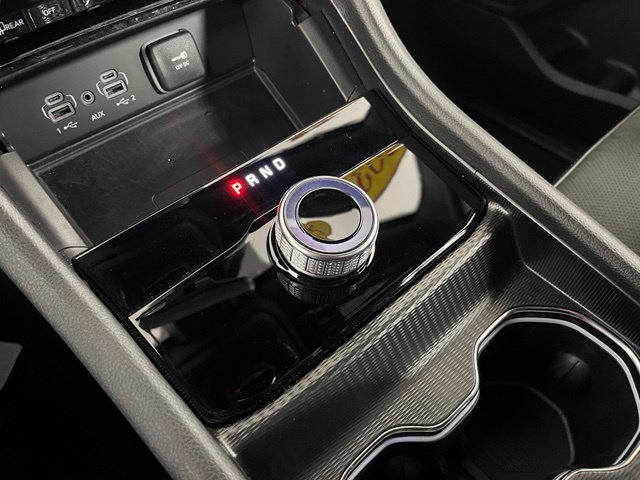 Used 2025 Red Jeep Altitude image 34