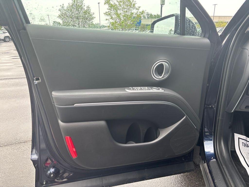 New 2026 Blue Hyundai SE AWD image 10