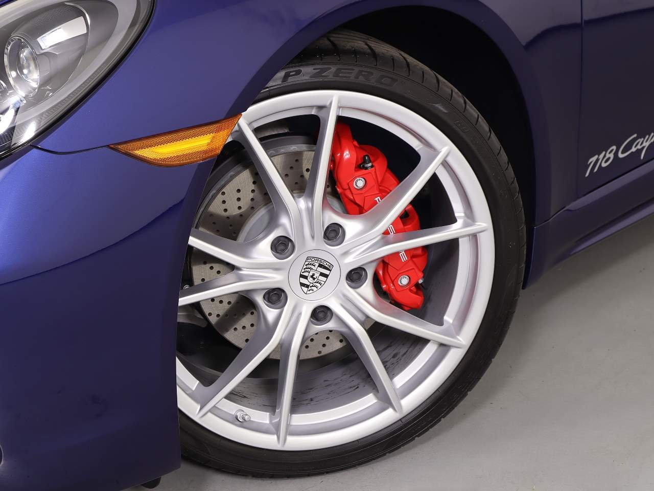 2025 Porsche 718 S - Photo 26