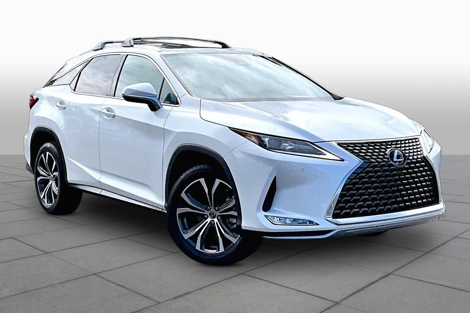 Used 2022 Eminent White Pearl Lexus  image 3