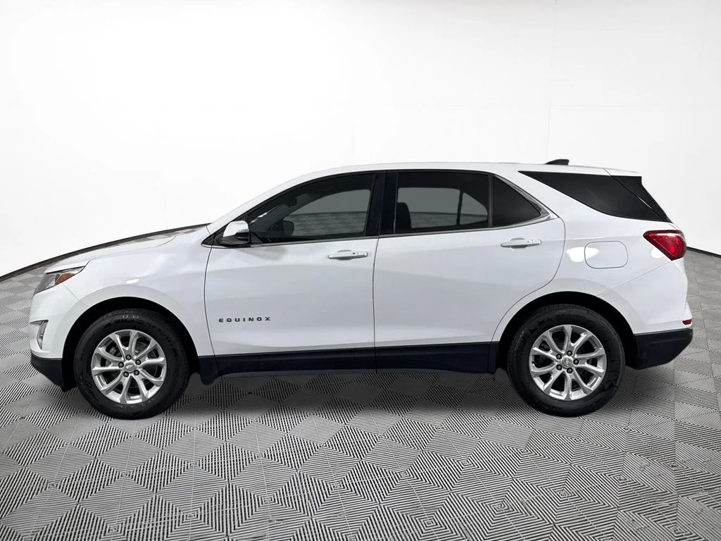 Used 2018 Chevrolet Equinox LT with VIN 3GNAXJEV9JL100636 for sale in Eau Claire, WI