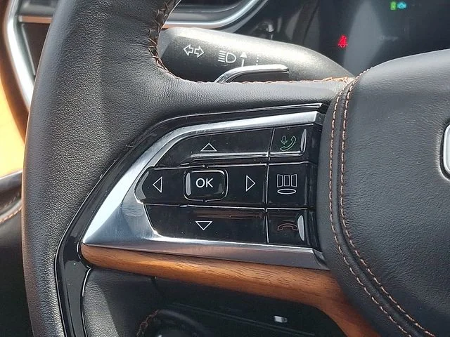Used 2022 Gray Jeep Summit Reserve 4xe image 21
