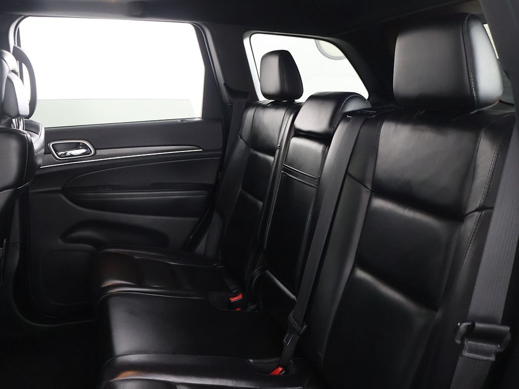 Used 2018 Black Jeep Limited image 32