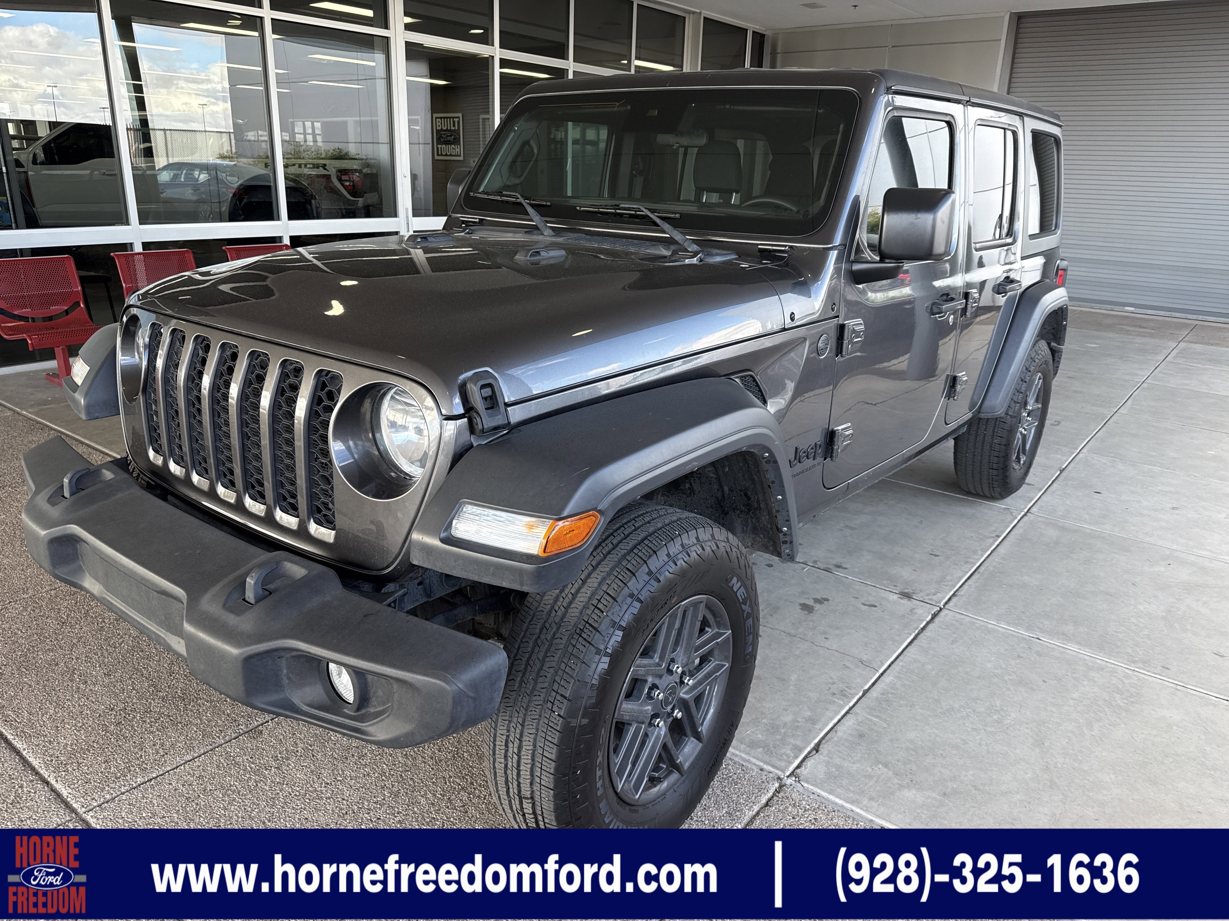 2024 Jeep Wrangler Sport S's photo