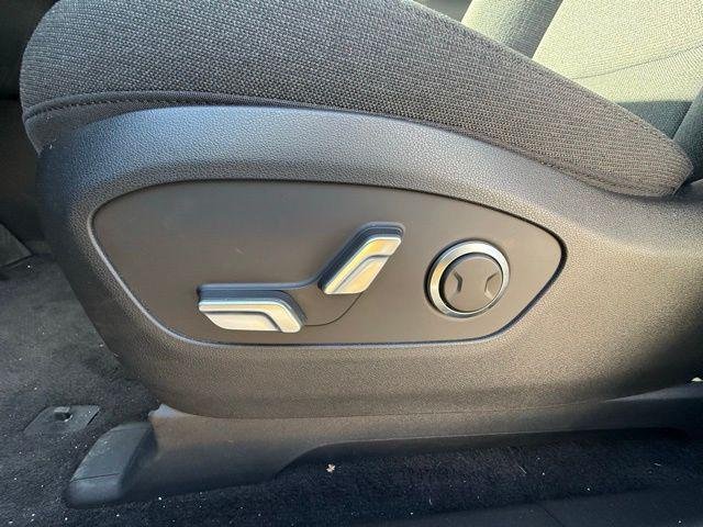 2026 Hyundai IONIQ 9 S - Photo 46