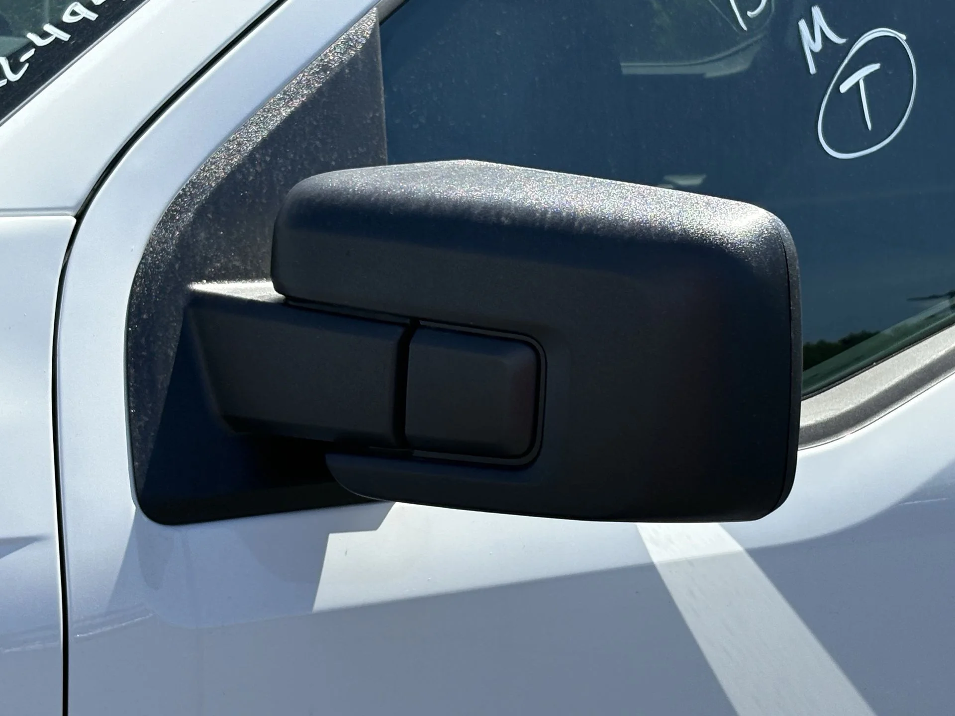 New 2026 Oxford White Ford XLT image 25