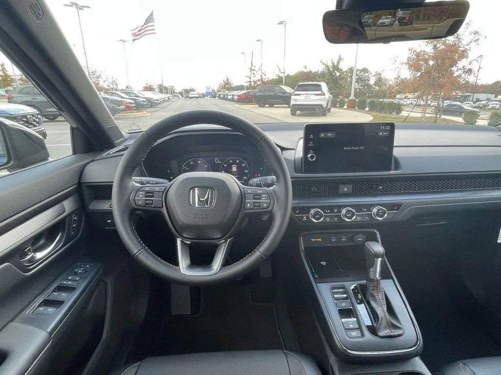Used 2026 Canyon River Blue Metallic Honda Sport-L image 15