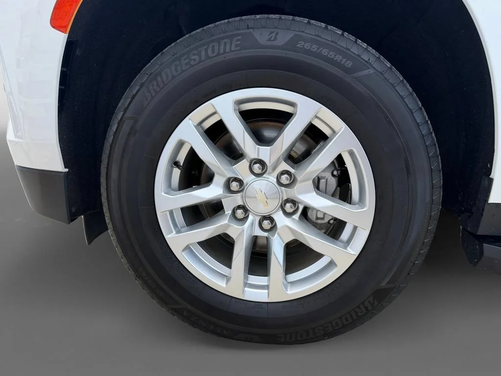 Used 2022 Summit White Chevrolet LT image 15