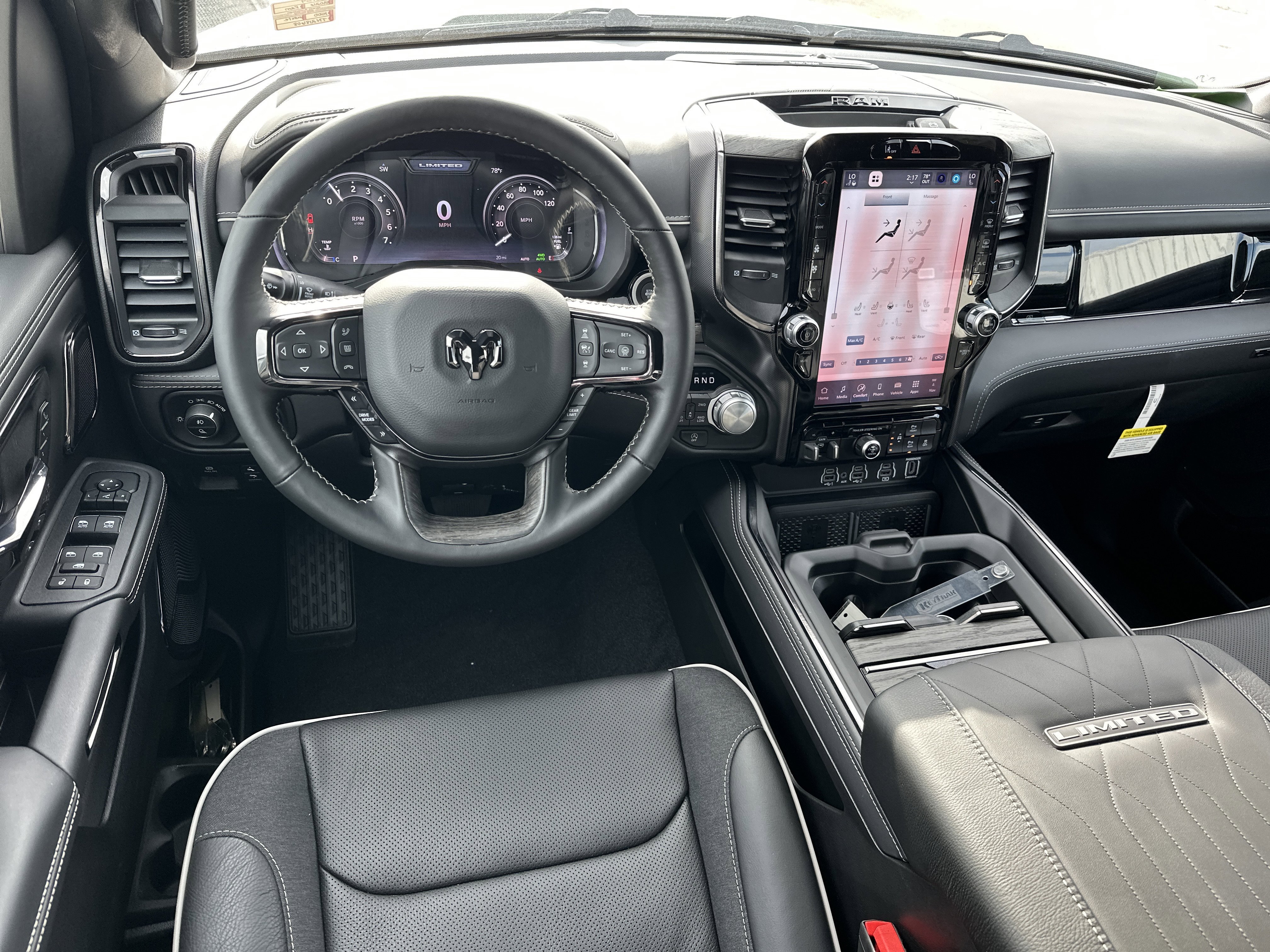 2026 RAM 1500 Limited - Photo 23
