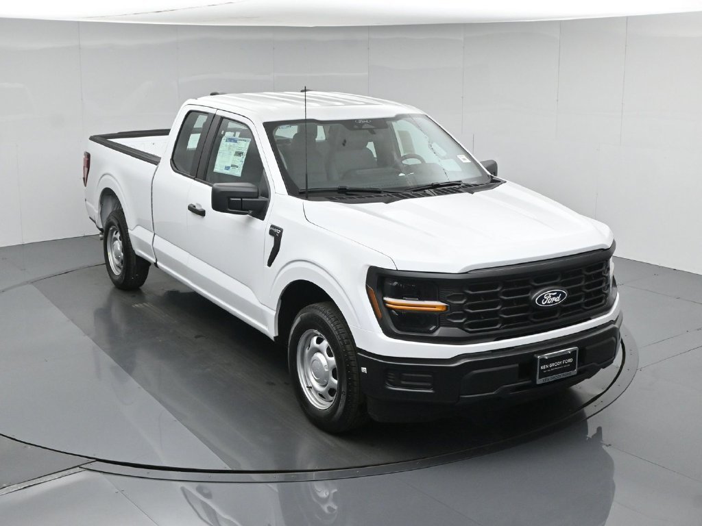 New 2026 Oxford White Ford XL image 37