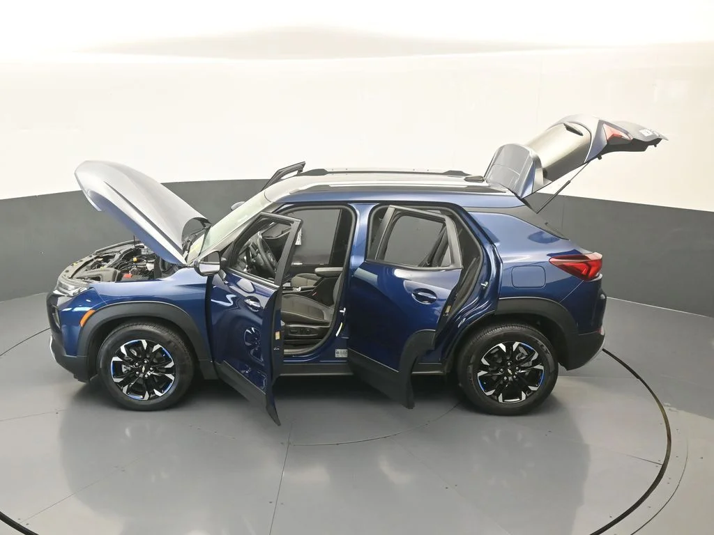 Used 2023 Blue Glow Metallic Chevrolet LT image 63