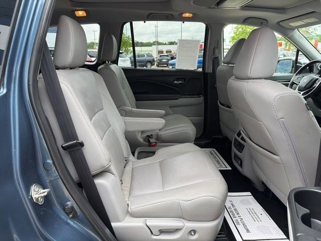 Used 2019 Steel Sapphire Metallic Honda Elite image 20
