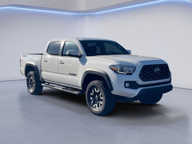 Pre-Owned 2022 Toyota Tacoma TRD Off Road RWD Double Cab
