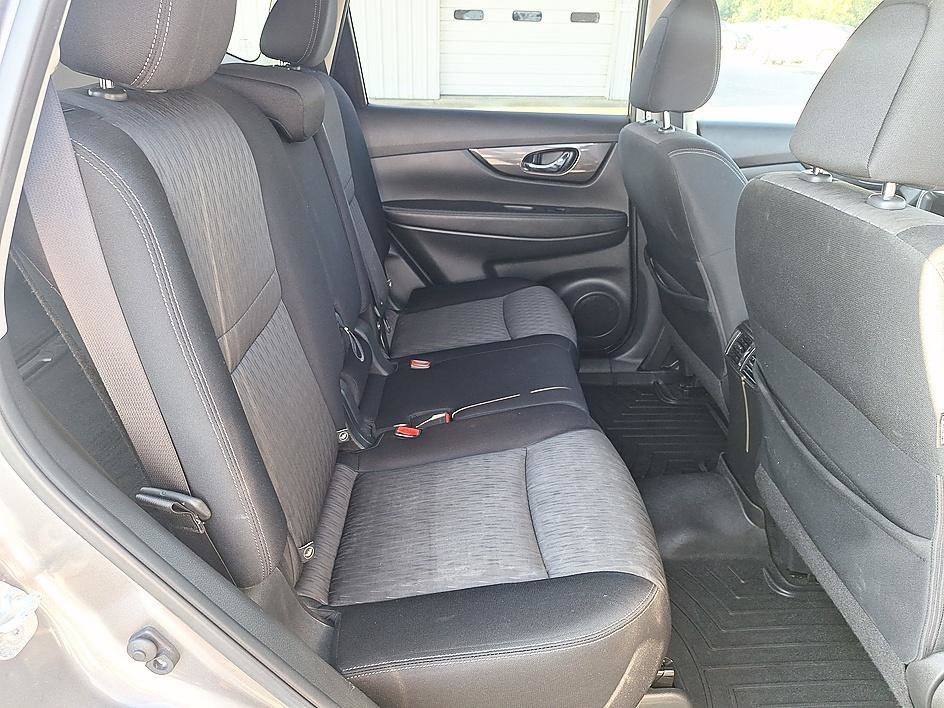 Used 2017 Gun Metallic Nissan S image 21