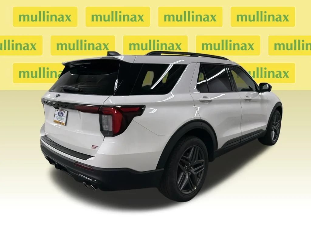 New 2026 White Ford ST image 3