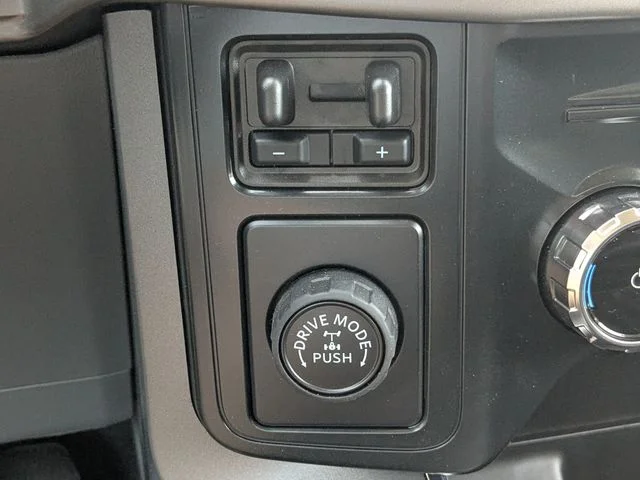 New 2026 Blue Ford XLT image 22