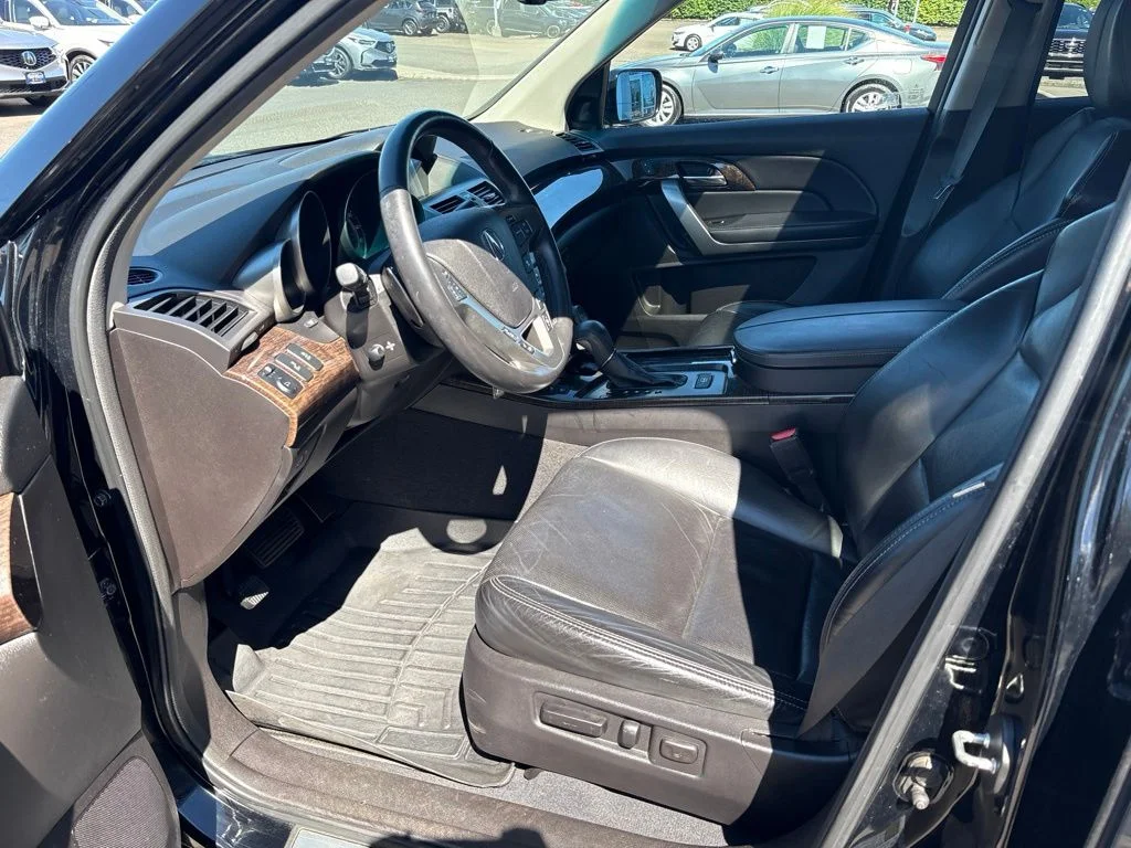 Used 2012  Acura 3.7L Advance Package image 13