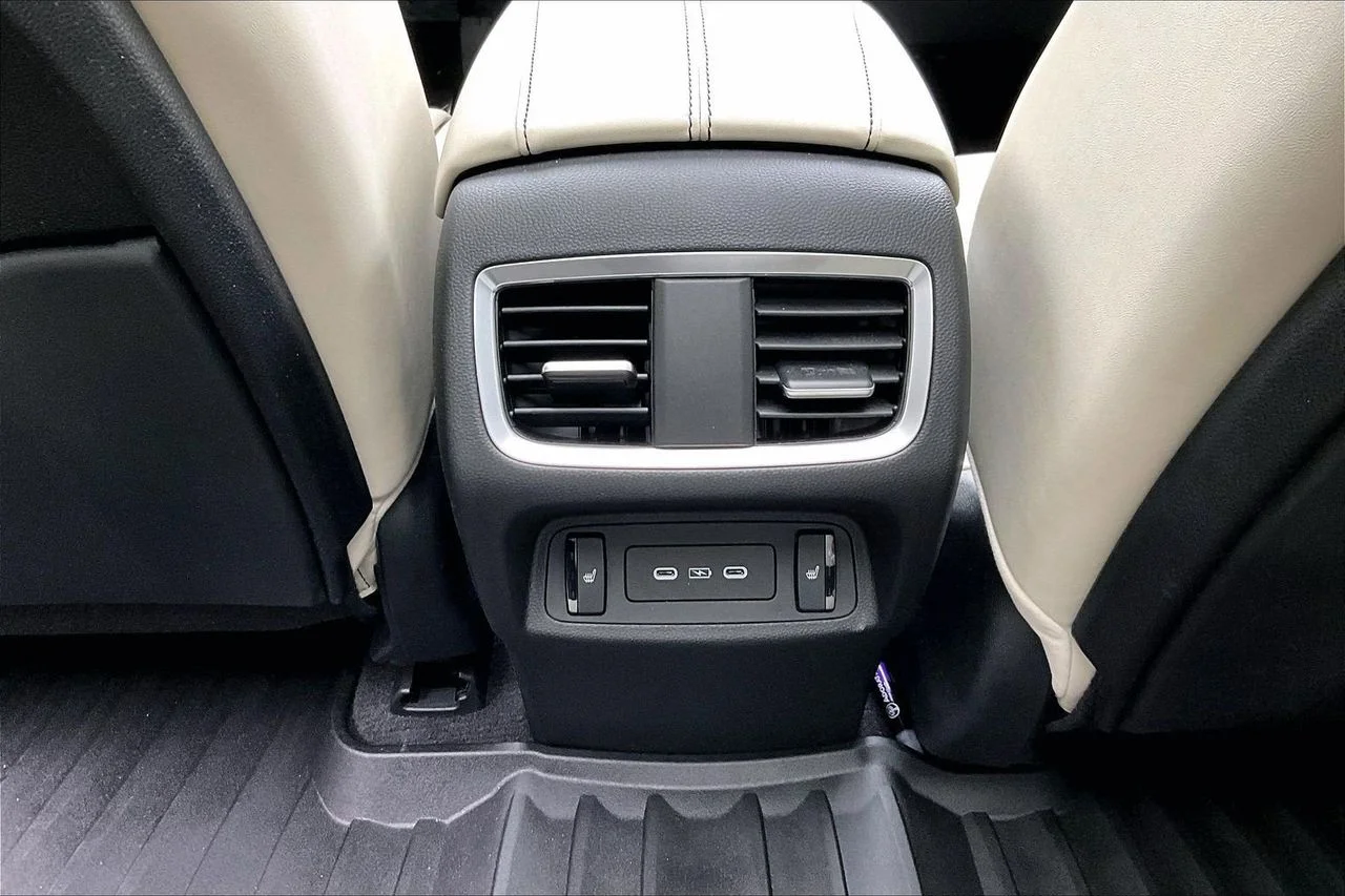 Certified Used 2025  Acura A-Spec Advance Package image 17