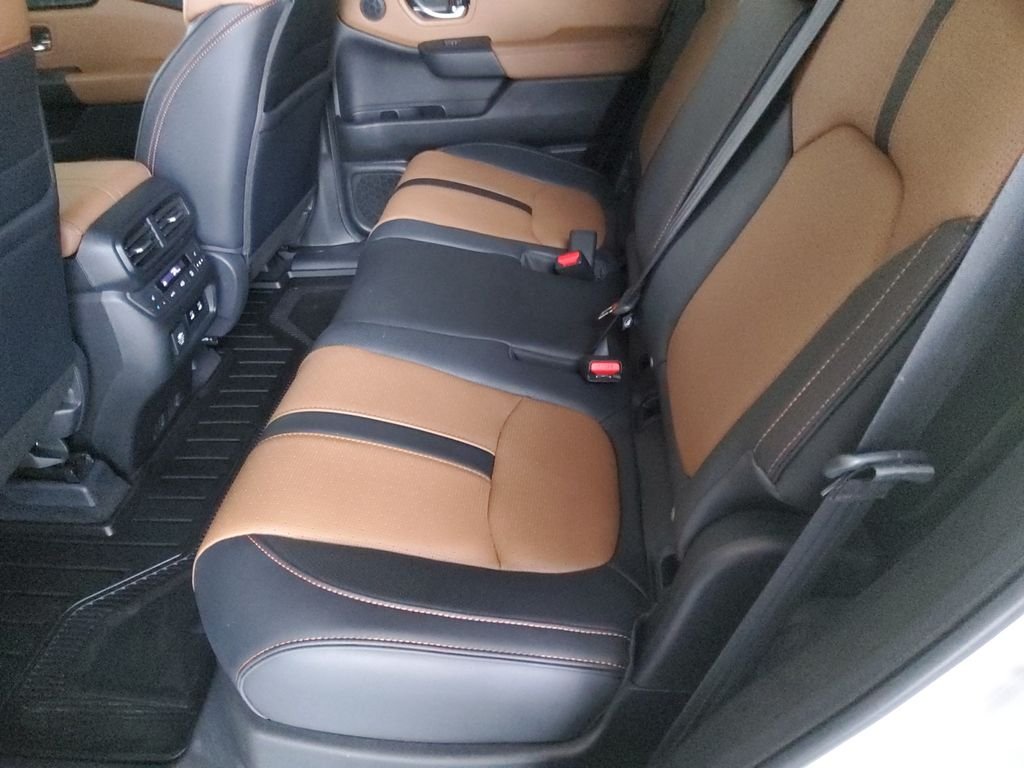 Used 2026  Honda TrailSport Elite Blackout image 19
