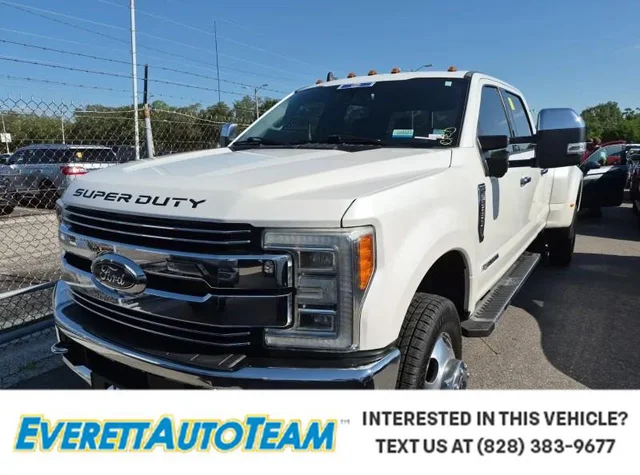 2019 Ford Super Duty F-350 DRW LARIAT
