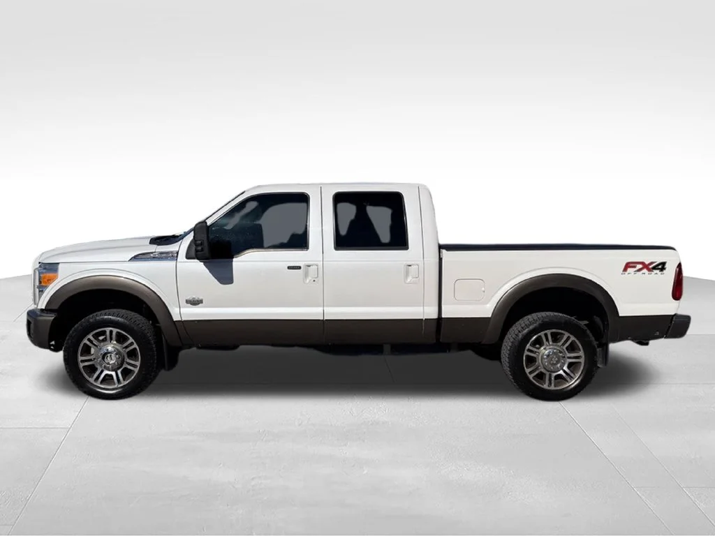 Used 2015 White Ford King Ranch image 2