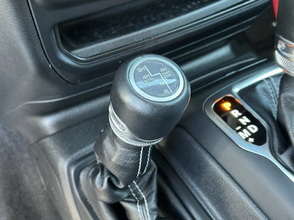 Used 2023 Silver Jeep Sahara 4xe image 27