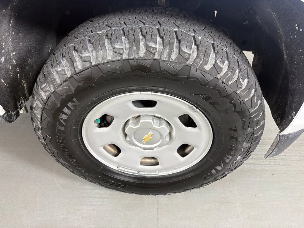 Used 2016 White Chevrolet Work Truck image 14