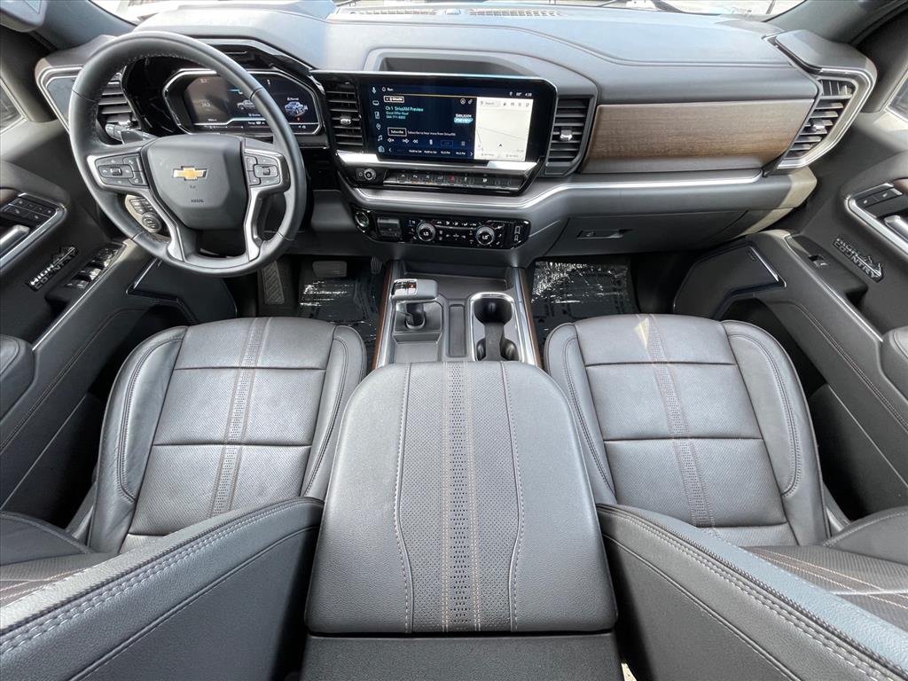 2025 Chevrolet Silverado 1500 High Country - Photo 11