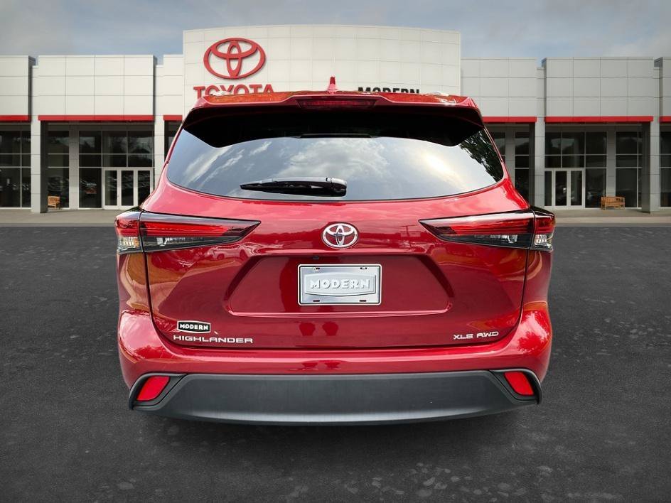 Certified Used 2026 Ruby Flare Pearl Toyota XLE image 6