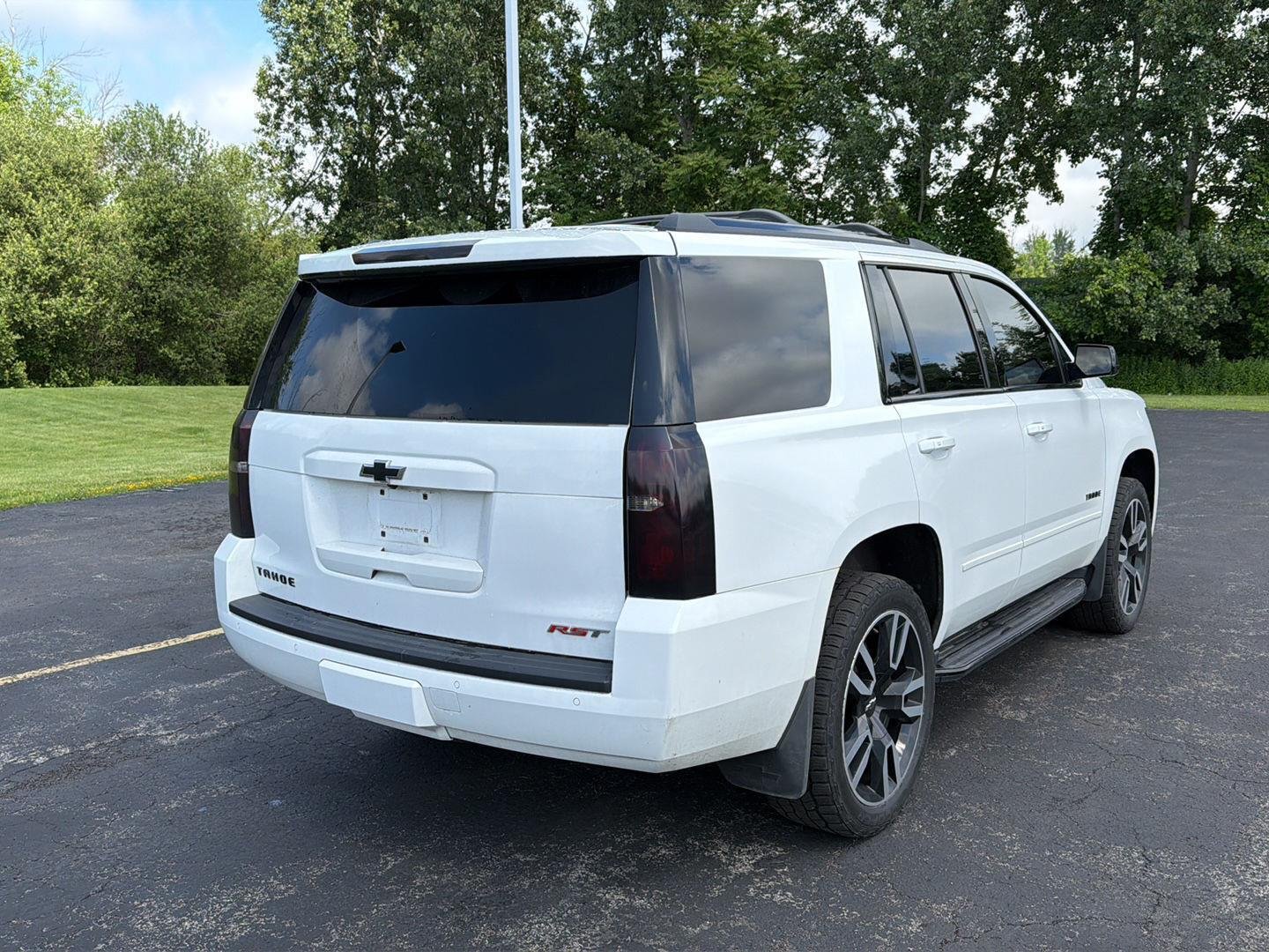 Used 2019 Summit White Chevrolet LT image 5
