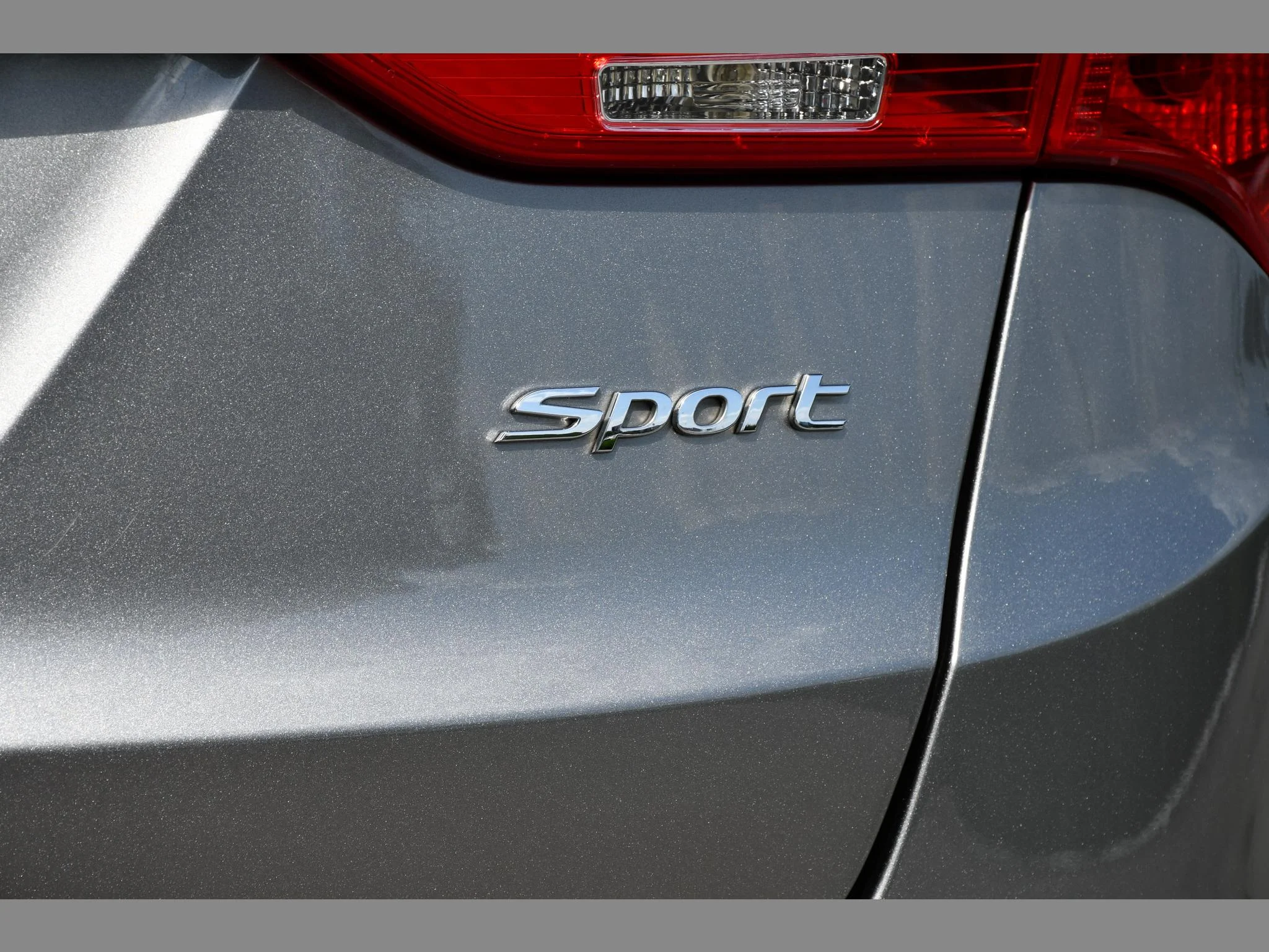 Used 2016 Mineral Gray Hyundai 2.4L (A6) image 21