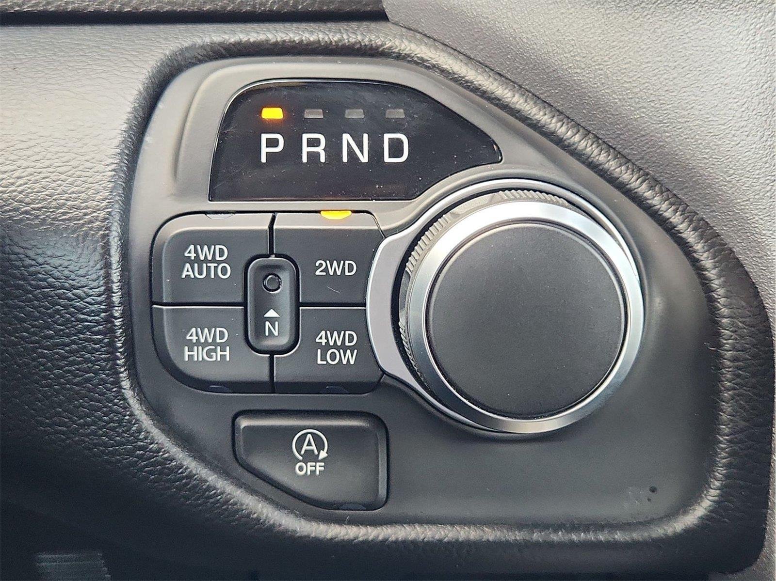 2025 Ram 1500 photo 15 of 32