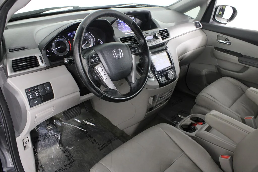 Used 2016  Honda EX-L image 19