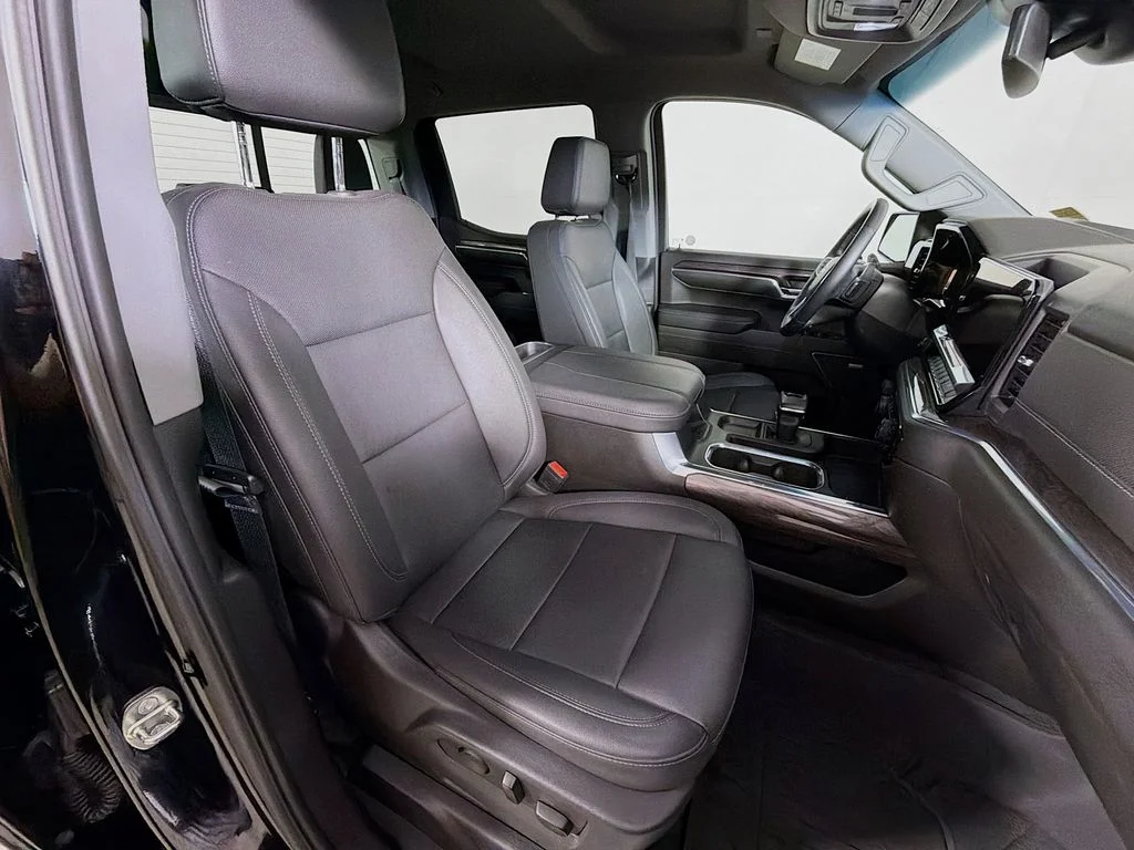 Used 2023 Black Chevrolet LTZ image 25