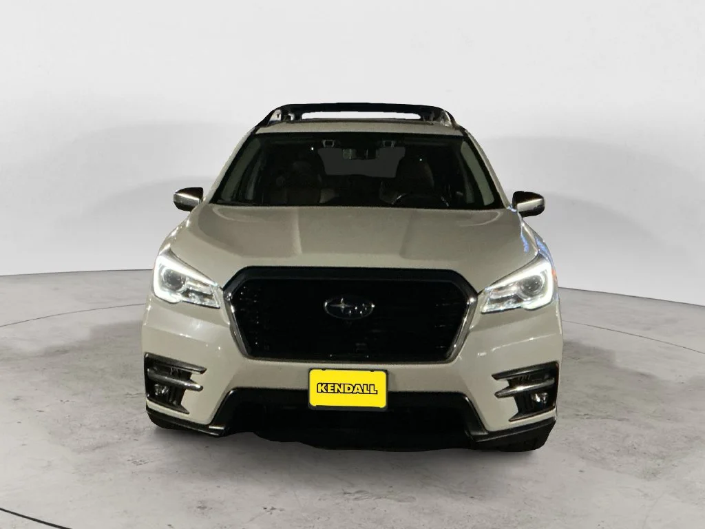 Used 2022 White Subaru Touring image 3
