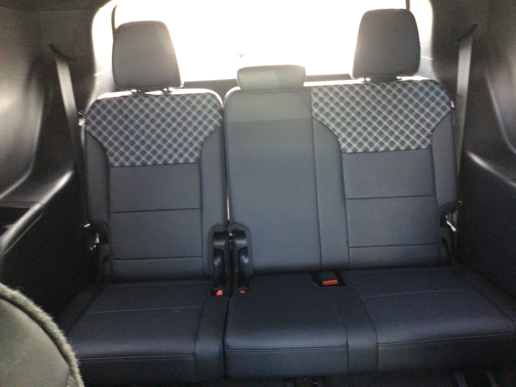 Used 2025 Downpour Metallic GMC Denali image 10