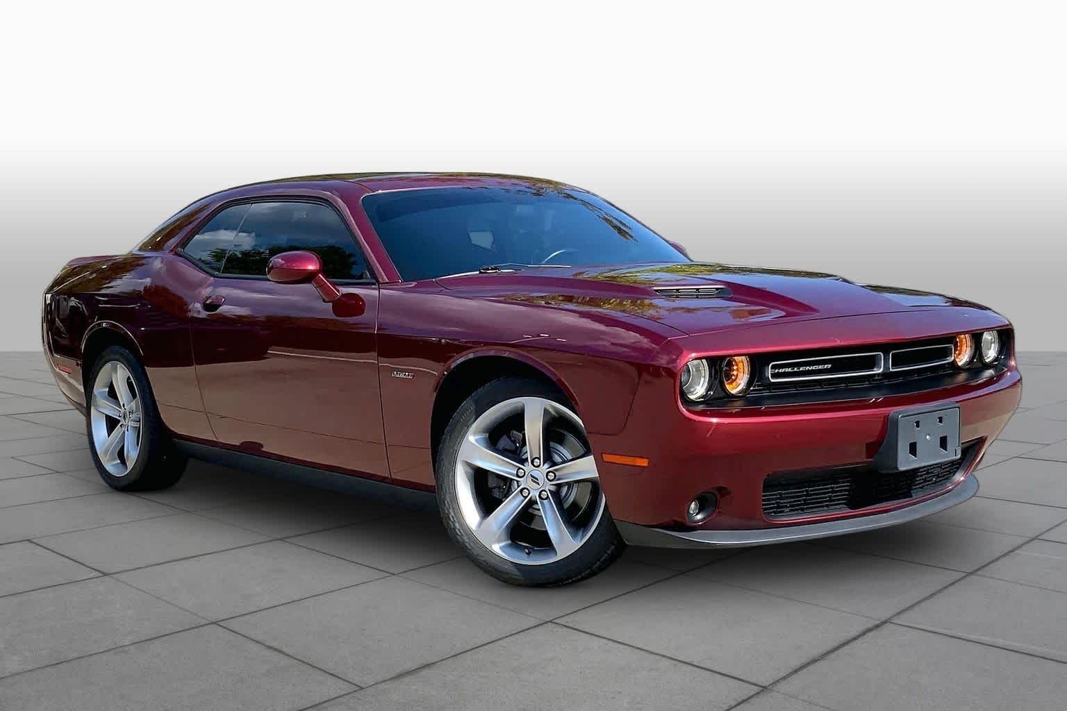 Pre-Owned 2018 Dodge Challenger R/T