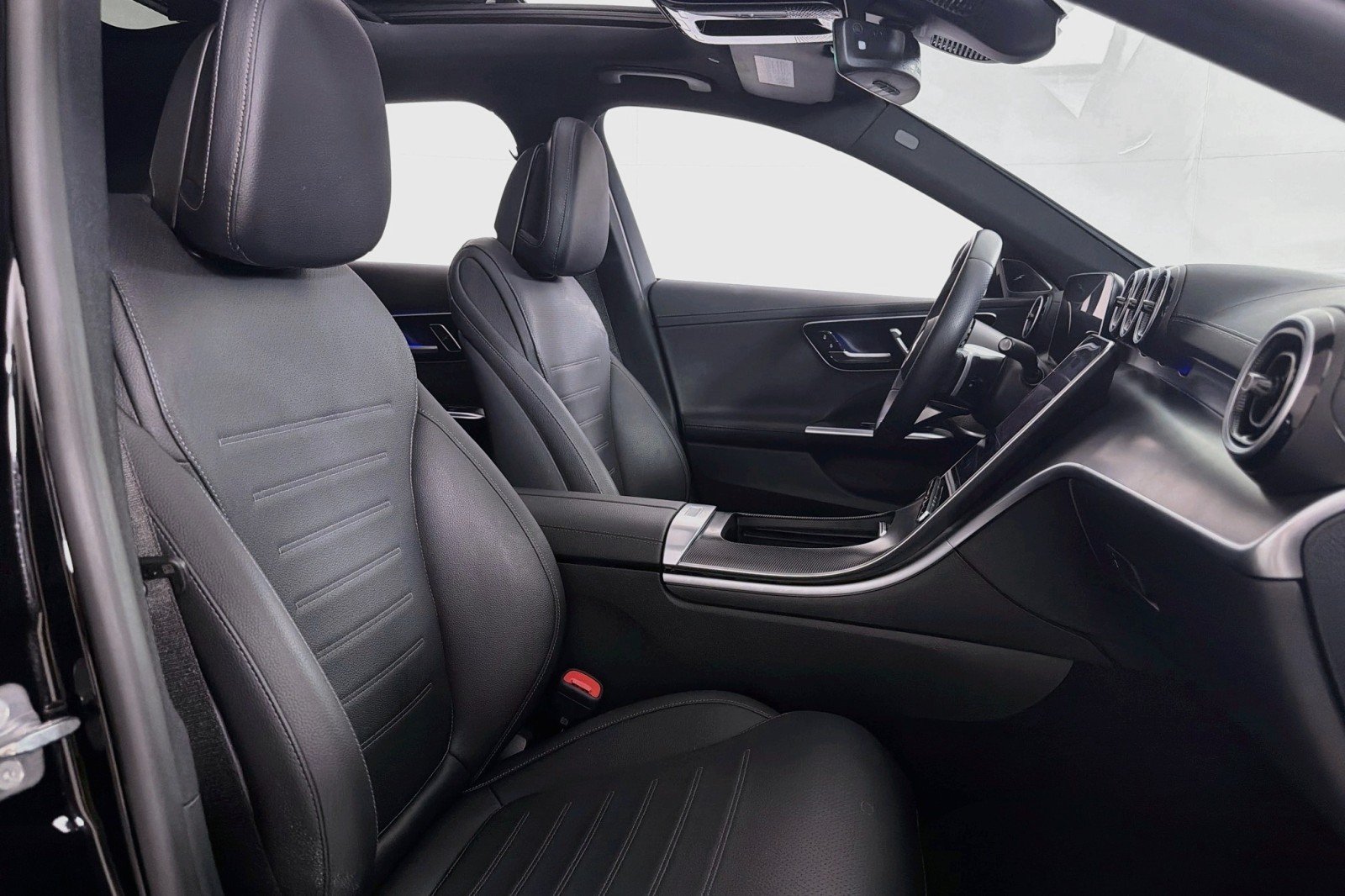 Used 2024 Obsidian Black Metallic Mercedes-Benz C 300 image 6