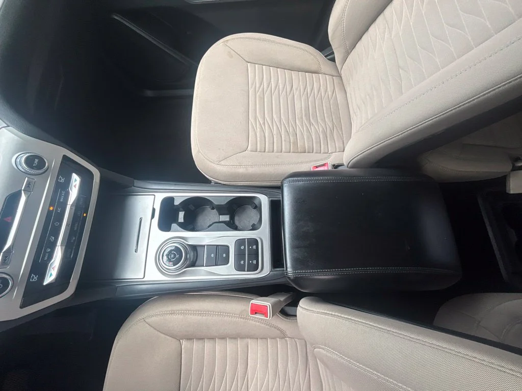 Used 2020 White Ford XLT image 15